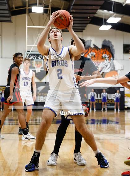 Thumbnail 3 in Newport vs Highlands (36th District Championship) photogallery.
