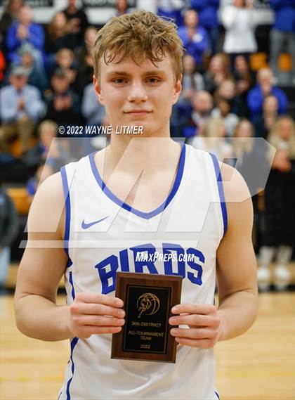 Thumbnail 1 in Newport vs Highlands (36th District Championship) photogallery.