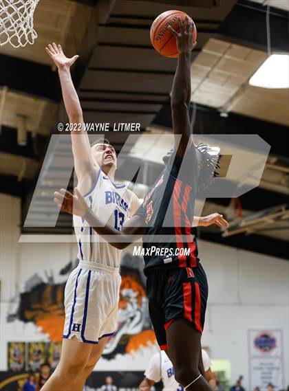 Thumbnail 3 in Newport vs Highlands (36th District Championship) photogallery.