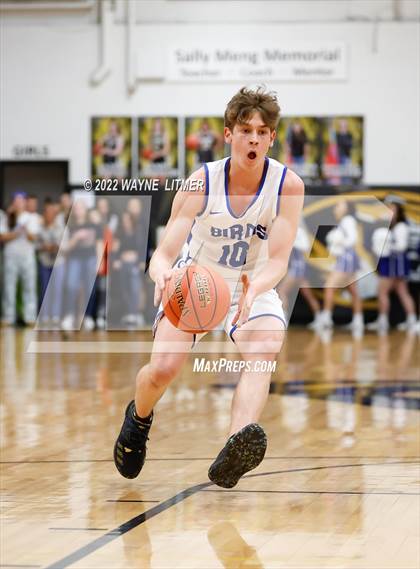 Thumbnail 1 in Newport vs Highlands (36th District Championship) photogallery.