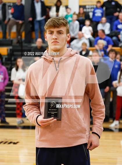 Thumbnail 2 in Newport vs Highlands (36th District Championship) photogallery.