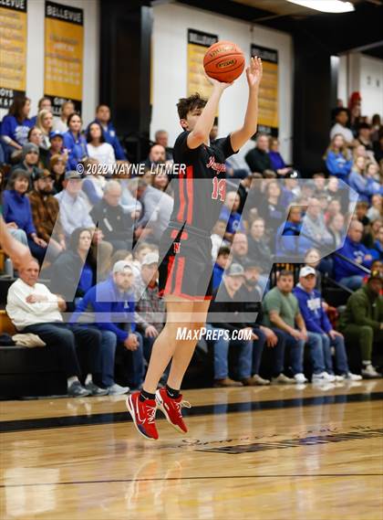 Thumbnail 2 in Newport vs Highlands (36th District Championship) photogallery.