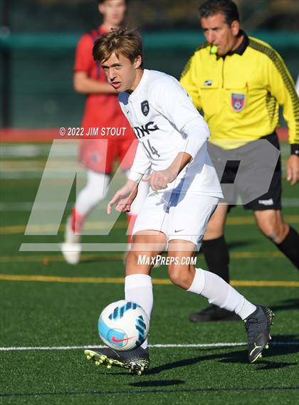 Thumbnail 2 in King @ Greens Farms Academy (FAA Semifinal) photogallery.