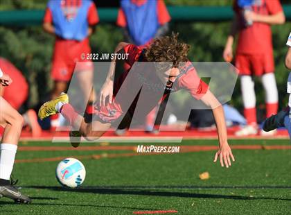 Thumbnail 2 in King @ Greens Farms Academy (FAA Semifinal) photogallery.
