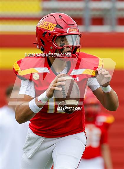 Thumbnail 2 in Iona Prep @ Chaminade photogallery.