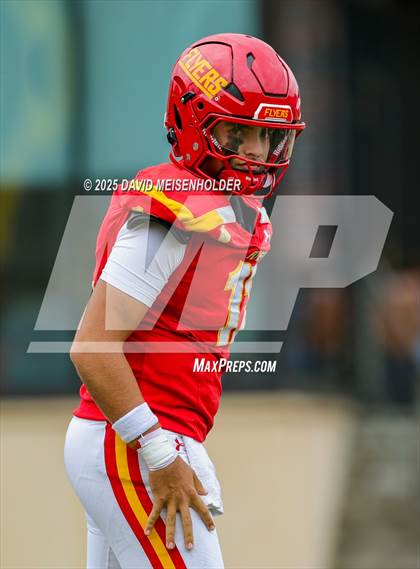 Thumbnail 3 in Iona Prep @ Chaminade photogallery.