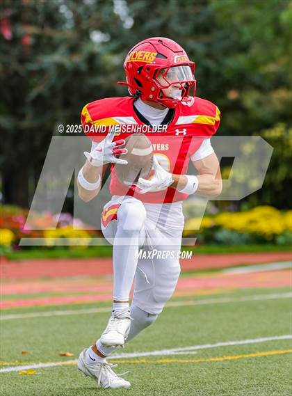 Thumbnail 2 in Iona Prep @ Chaminade photogallery.