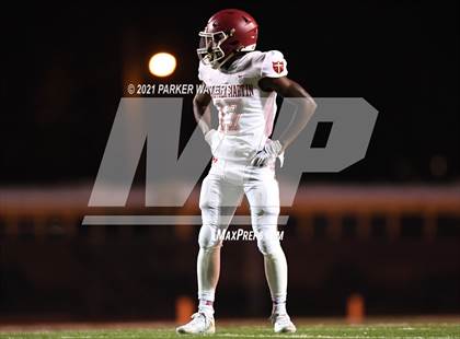 Thumbnail 2 in Brother Martin @ Archbishop Rummel (LHSAA D1 Round 1 Playoff) photogallery.