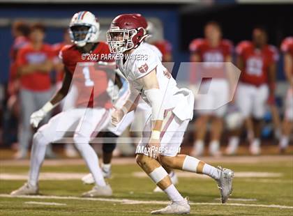 Thumbnail 3 in Brother Martin @ Archbishop Rummel (LHSAA D1 Round 1 Playoff) photogallery.