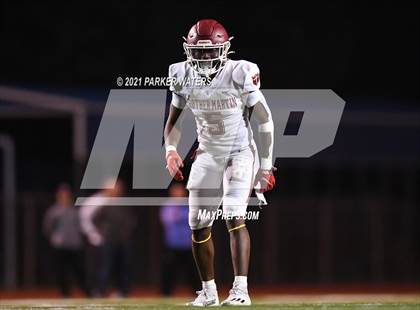Thumbnail 1 in Brother Martin @ Archbishop Rummel (LHSAA D1 Round 1 Playoff) photogallery.