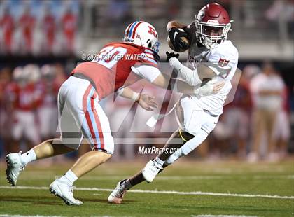 Thumbnail 3 in Brother Martin @ Archbishop Rummel (LHSAA D1 Round 1 Playoff) photogallery.