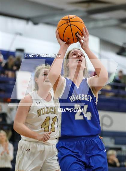 Thumbnail 1 in Cashion vs Hennessey photogallery.