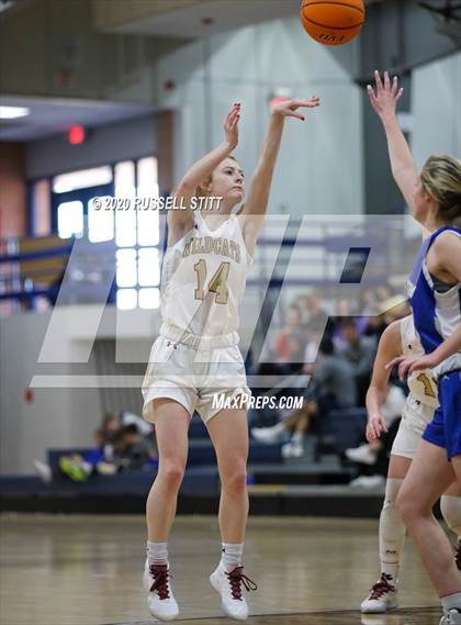 Thumbnail 3 in Cashion vs Hennessey photogallery.