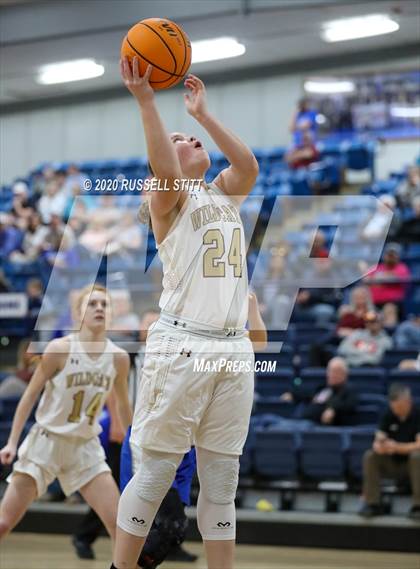 Thumbnail 3 in Cashion vs Hennessey photogallery.