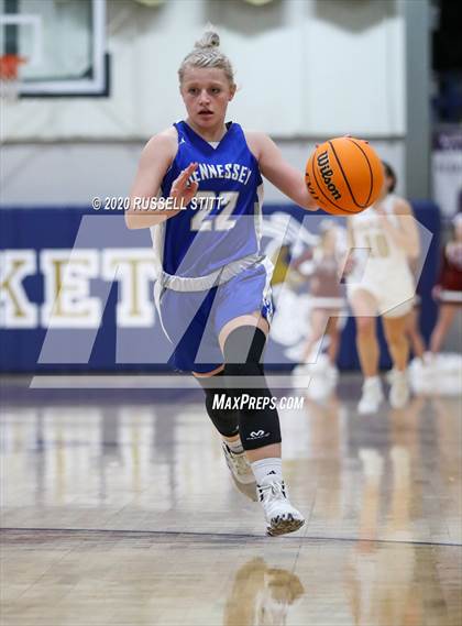 Thumbnail 1 in Cashion vs Hennessey photogallery.
