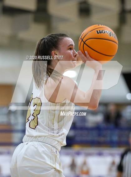 Thumbnail 1 in Cashion vs Hennessey photogallery.