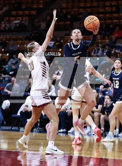 Thumbnail 3 in Mullen @ Windsor (CHSSA 5A Great 8) photogallery.
