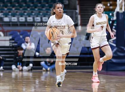 Thumbnail 3 in Mullen @ Windsor (CHSSA 5A Great 8) photogallery.