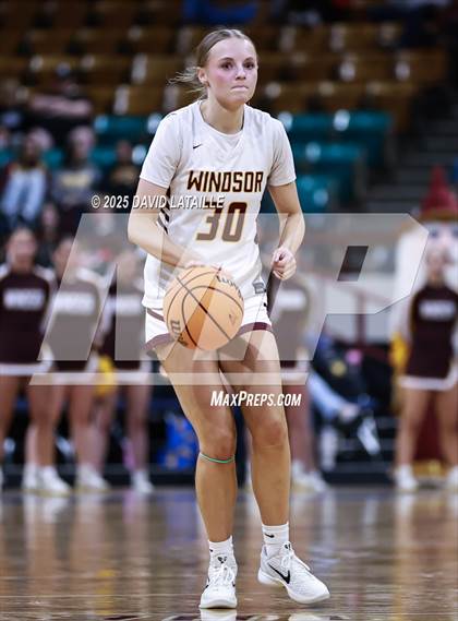 Thumbnail 1 in Mullen @ Windsor (CHSSA 5A Great 8) photogallery.