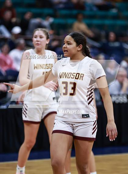 Thumbnail 2 in Mullen @ Windsor (CHSSA 5A Great 8) photogallery.