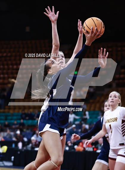 Thumbnail 2 in Mullen @ Windsor (CHSSA 5A Great 8) photogallery.