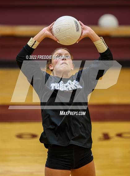 Thumbnail 1 in Whitewright @ Collinsville photogallery.