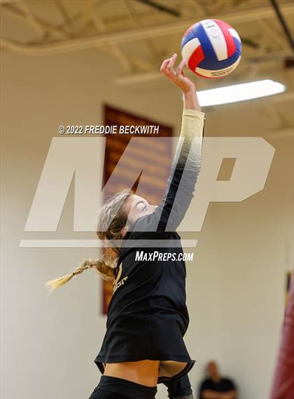 Thumbnail 3 in Whitewright @ Collinsville photogallery.