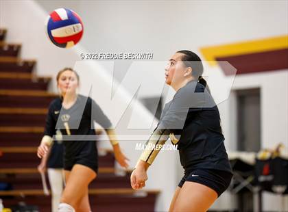 Thumbnail 1 in Whitewright @ Collinsville photogallery.