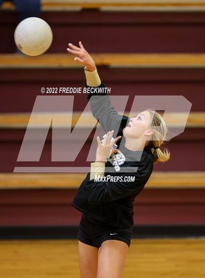 Thumbnail 1 in Whitewright @ Collinsville photogallery.