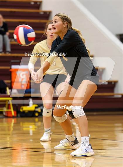 Thumbnail 3 in Whitewright @ Collinsville photogallery.
