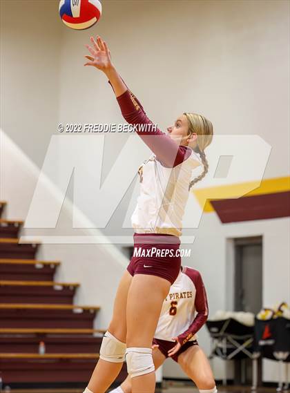 Thumbnail 1 in Whitewright @ Collinsville photogallery.
