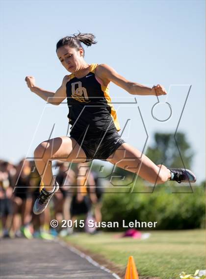 Thumbnail 1 in Sierra Foothill League Tri Meet @ Del Oro photogallery.
