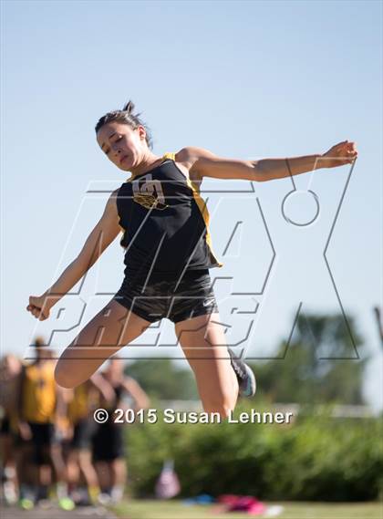 Thumbnail 1 in Sierra Foothill League Tri Meet @ Del Oro photogallery.