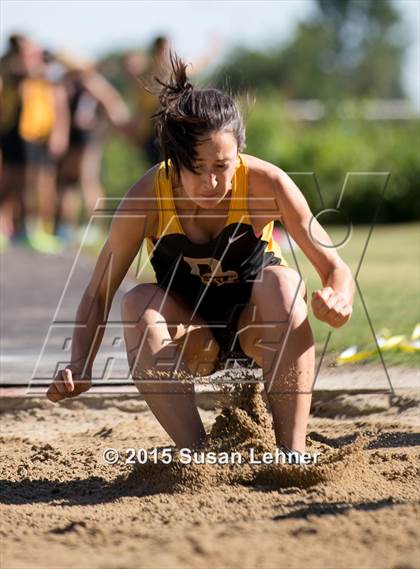 Thumbnail 3 in Sierra Foothill League Tri Meet @ Del Oro photogallery.