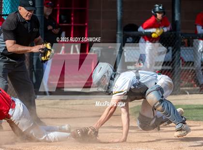 Thumbnail 1 in Elsinore vs. Mar Vista (San Diego Lions Tournamen) photogallery.