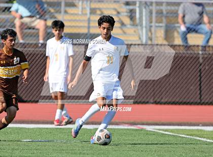 Thumbnail 1 in Marian Catholic @ Carmel photogallery.