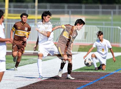 Thumbnail 2 in Marian Catholic @ Carmel photogallery.