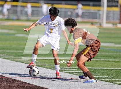 Thumbnail 3 in Marian Catholic @ Carmel photogallery.