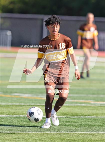 Thumbnail 2 in Marian Catholic @ Carmel photogallery.