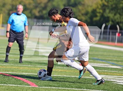 Thumbnail 3 in Marian Catholic @ Carmel photogallery.