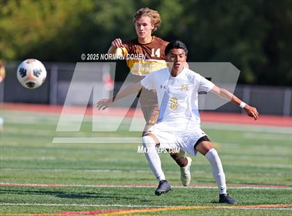Thumbnail 1 in Marian Catholic @ Carmel photogallery.