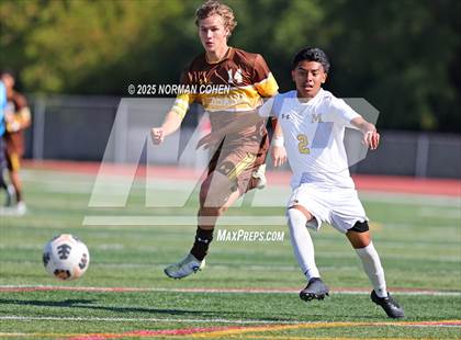 Thumbnail 3 in Marian Catholic @ Carmel photogallery.