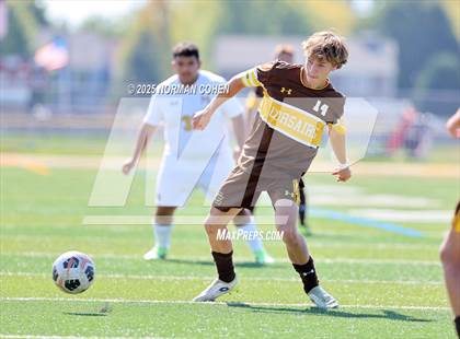 Thumbnail 3 in Marian Catholic @ Carmel photogallery.