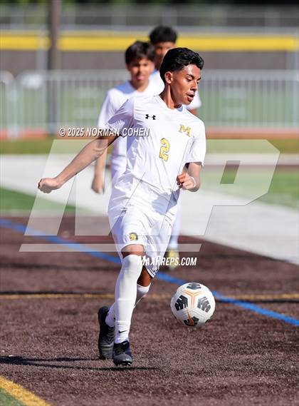 Thumbnail 1 in Marian Catholic @ Carmel photogallery.