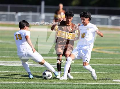 Thumbnail 1 in Marian Catholic @ Carmel photogallery.