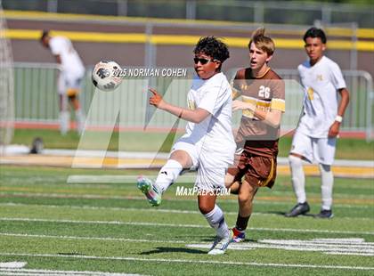 Thumbnail 3 in Marian Catholic @ Carmel photogallery.