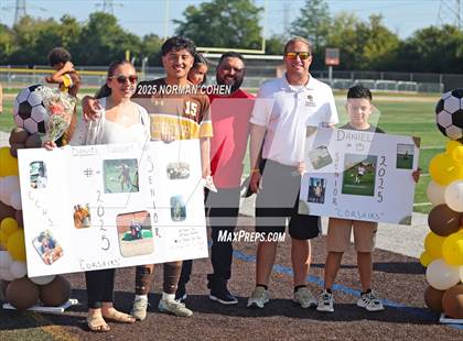 Thumbnail 1 in Marian Catholic @ Carmel photogallery.