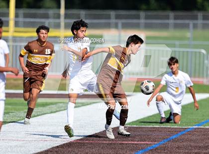 Thumbnail 1 in Marian Catholic @ Carmel photogallery.