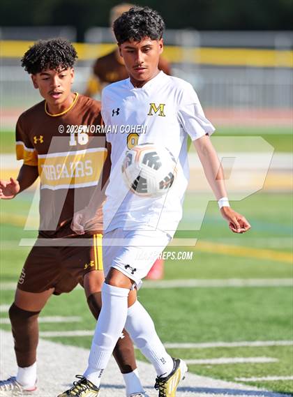Thumbnail 2 in Marian Catholic @ Carmel photogallery.