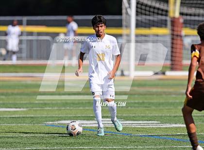 Thumbnail 3 in Marian Catholic @ Carmel photogallery.